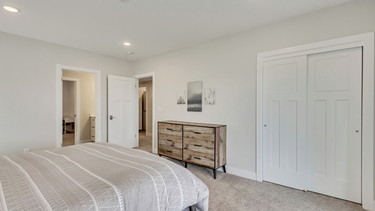 Photo of Bedroom in Wolf Creek