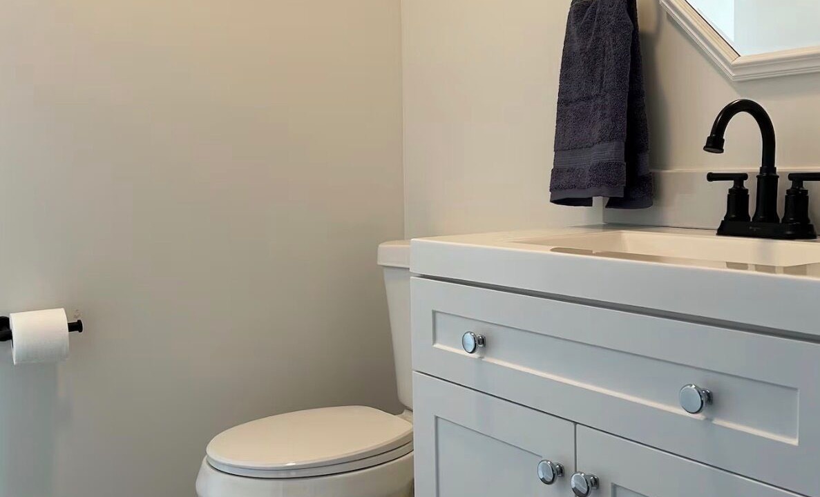 Photo of Bathroom in Mammoth Creek