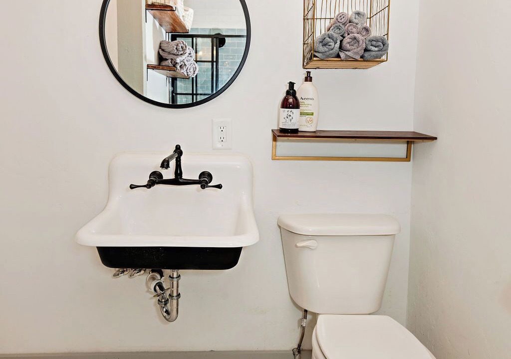 Photo of Bathroom in Craig