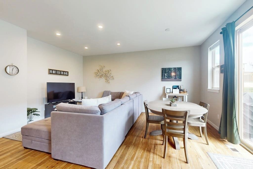 Photo of Livingroom in Gypsum