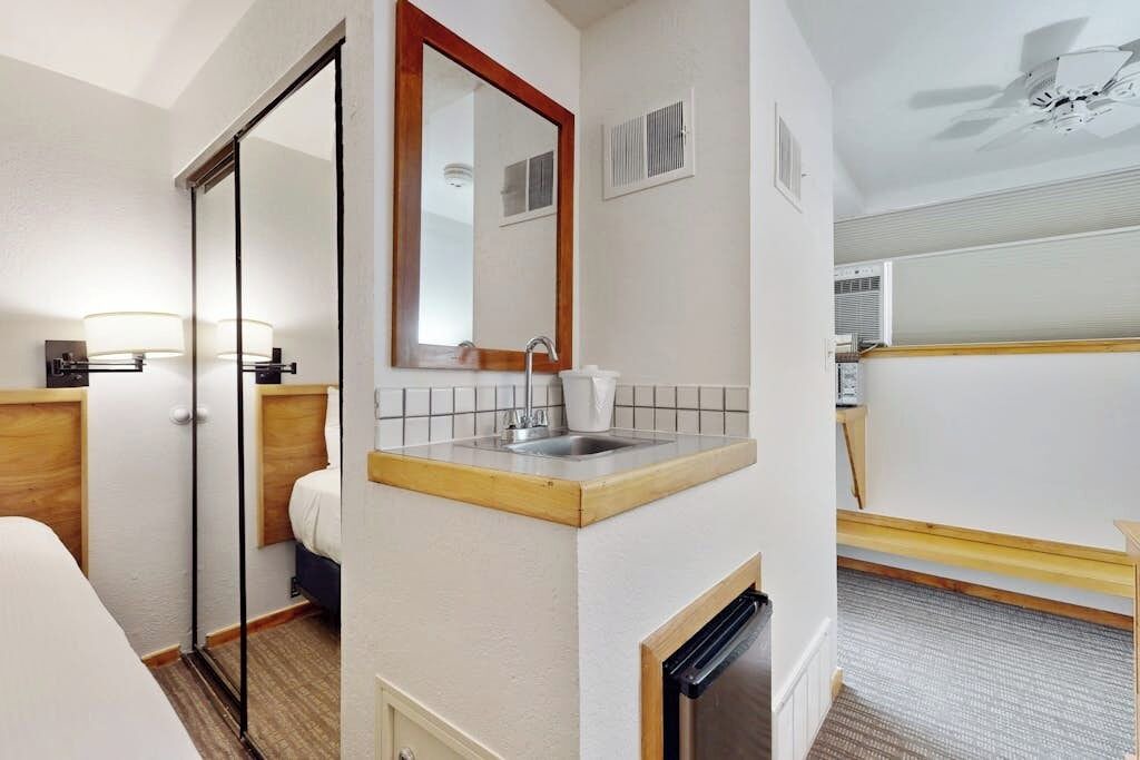 Photo of Bedroom in West End