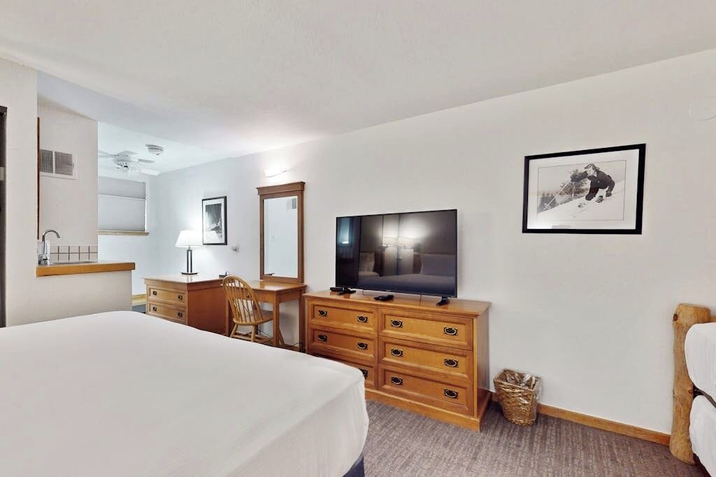 Photo of Bedroom in West End