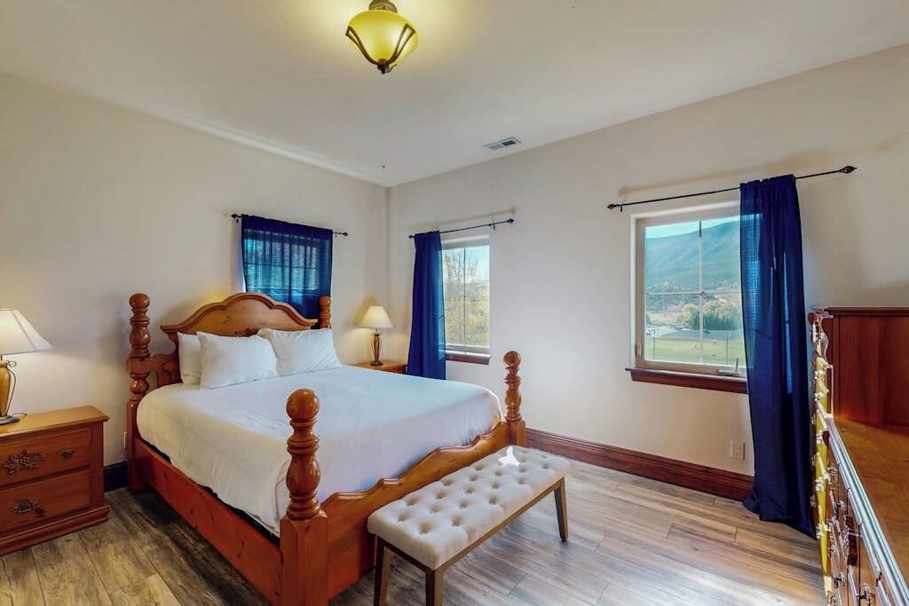 Photo of Bedroom in Gypsum