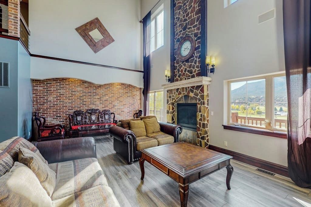 Photo of Livingroom in Gypsum