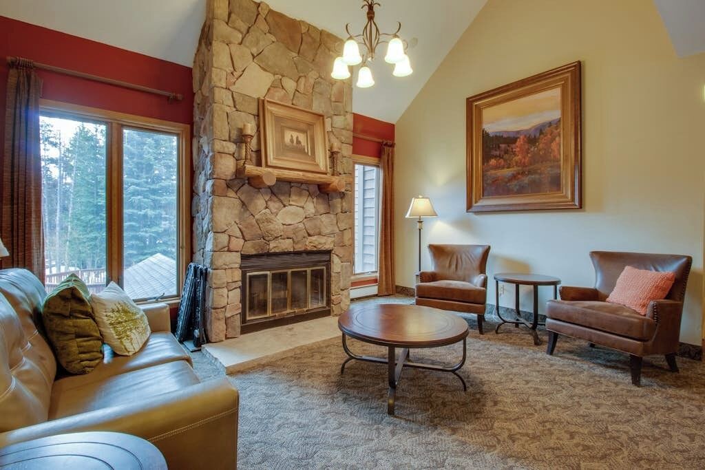 Photo of Livingroom in Four O'Clock