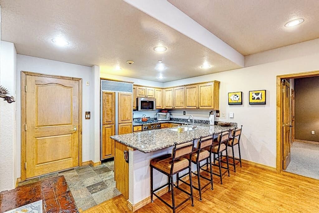 Photo of Kitchen in Edwards