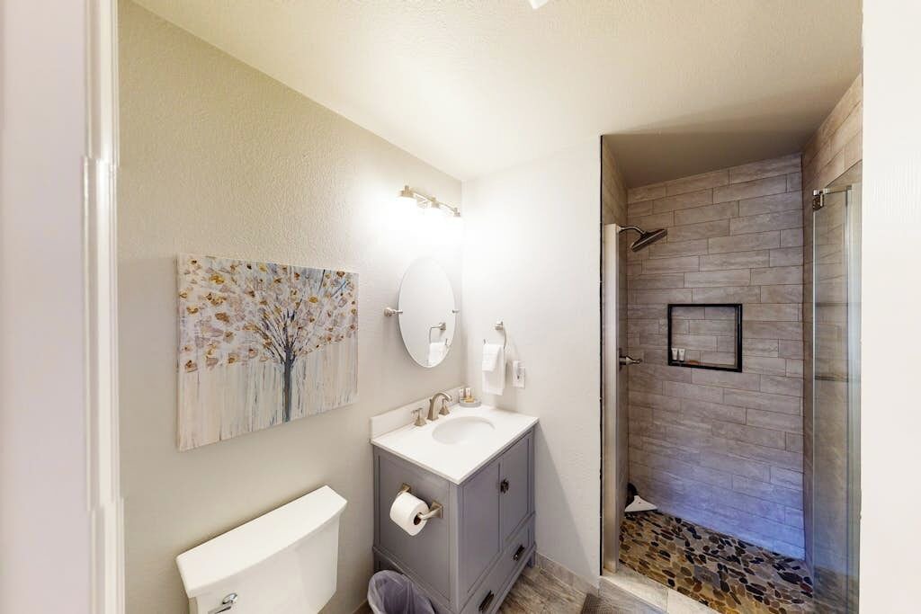 Photo of Bathroom in Edwards