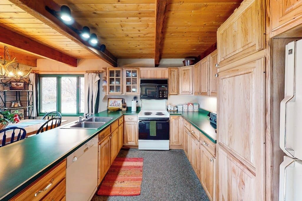 Photo of Kitchen in Basalt