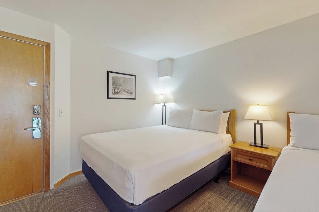 Photo of Bedroom in West End