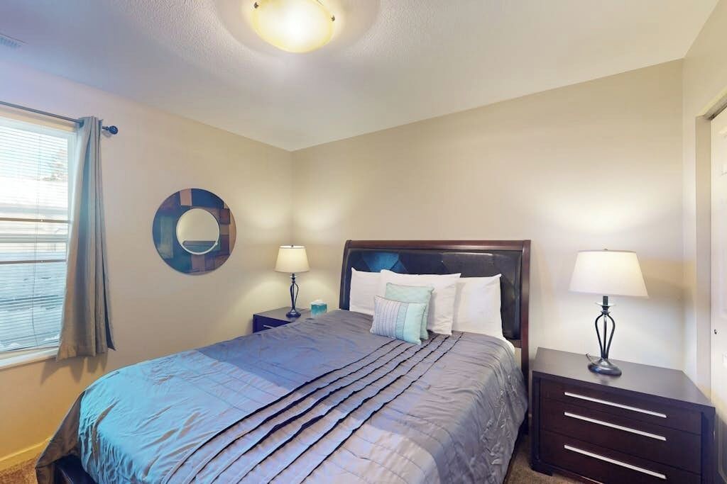 Photo of Bedroom in Avon