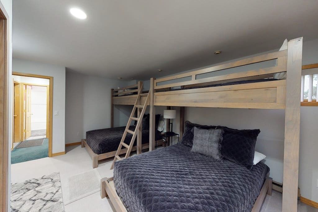Photo of Bedroom in Eagle-Vail