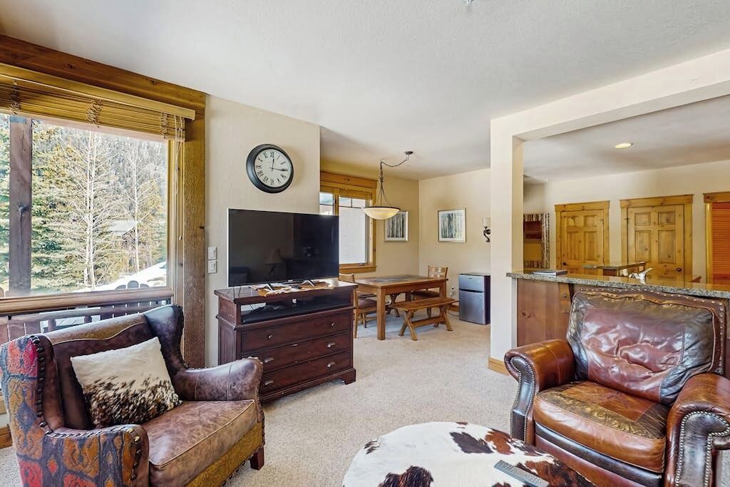 Photo of Livingroom in Keystone