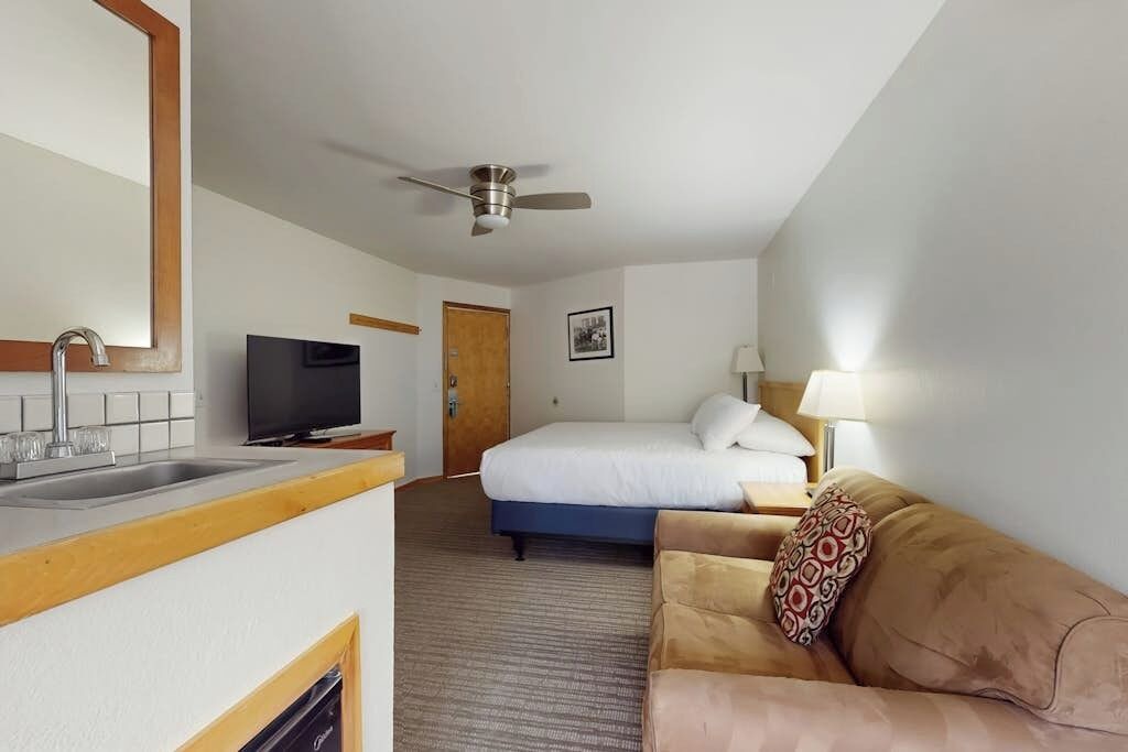Photo of Bedroom in West End