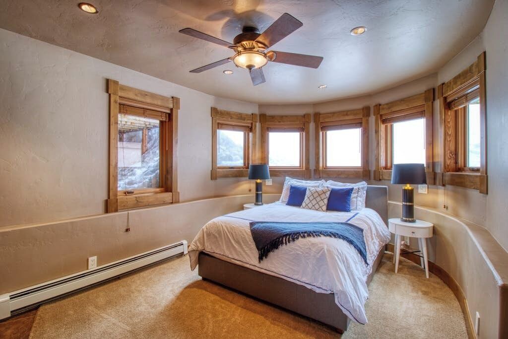 Photo of Bedroom in Warrior's Mark West