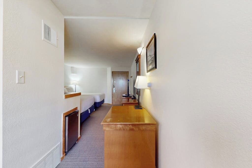 Photo of Bedroom in West End