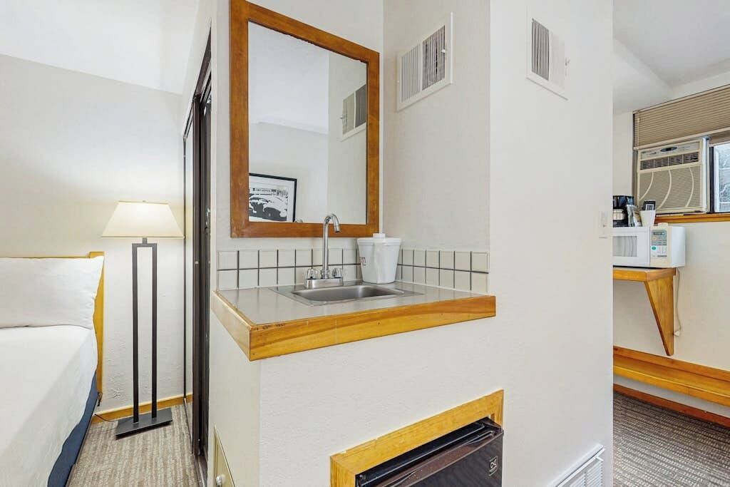 Photo of Bedroom in West End