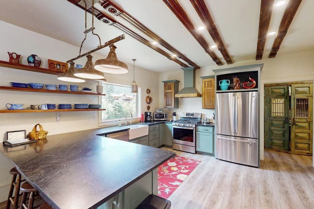 Photo of Kitchen in South Fork