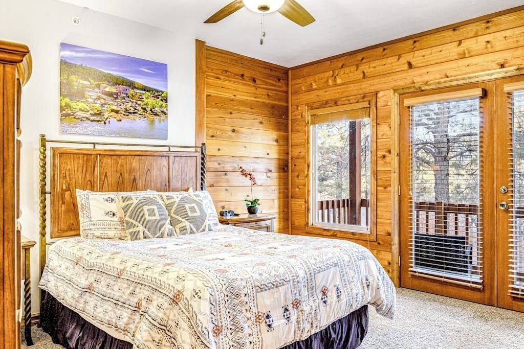 Photo of Bedroom in Pagosa Springs