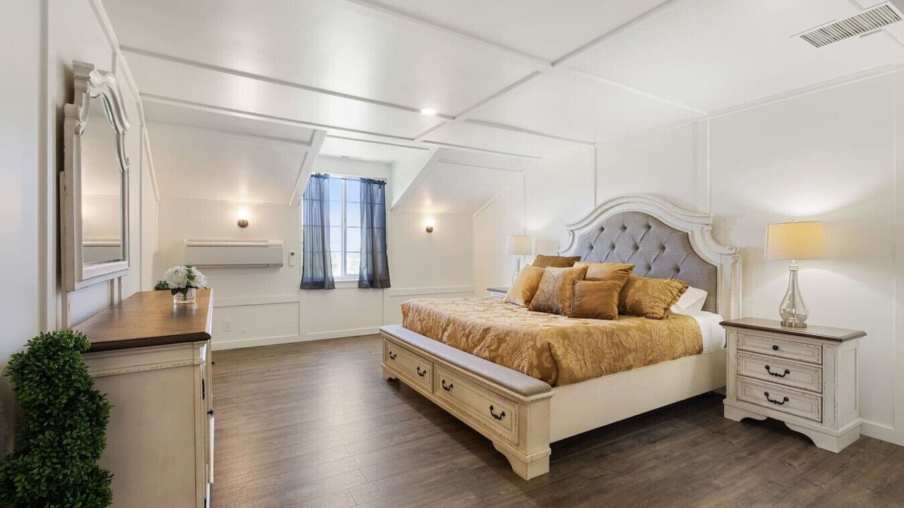 Photo of Bedroom in Bluffdale