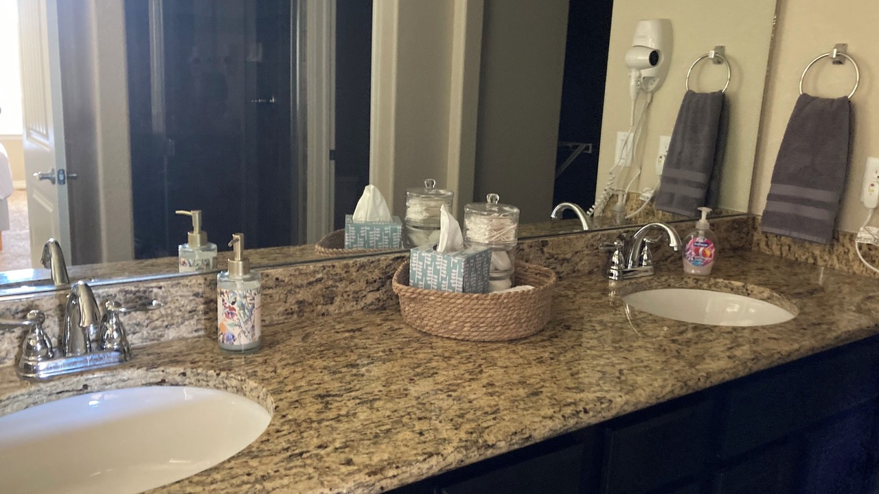 Photo of Bathroom in Northgate