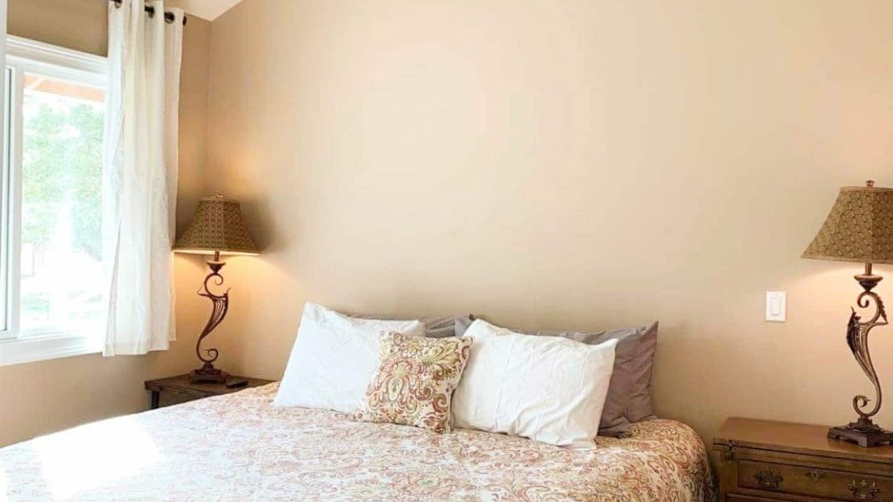 Photo of Bedroom in Silt