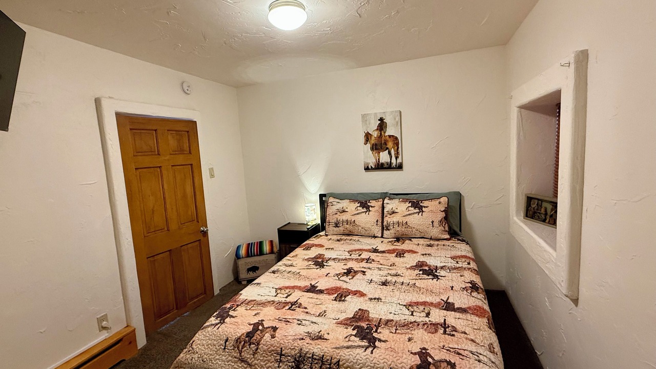 Photo of Bedroom in Glenwood Springs