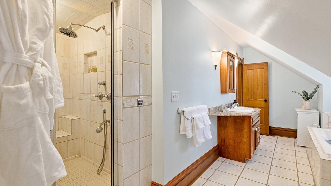 Photo of Bathroom in Whittier