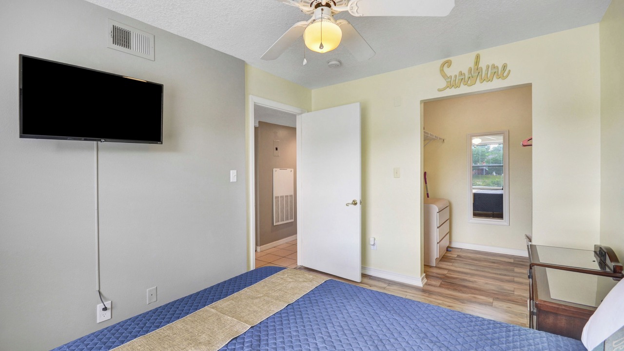 Photo of Bedroom in Lindfields