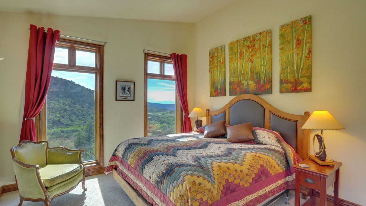 Photo of Bedroom in Gypsum