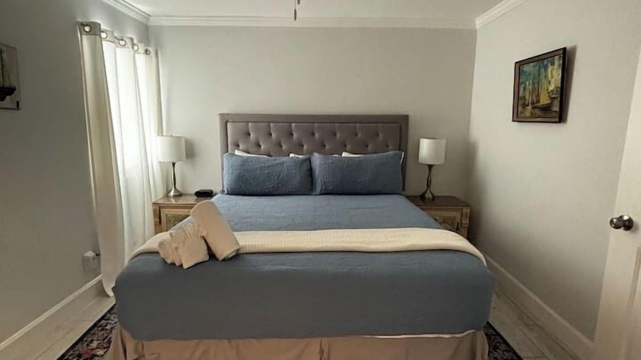 Photo of Bedroom in Upper Grand Lagoon