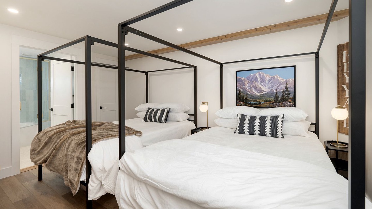 Photo of Bedroom in Grand Lake
