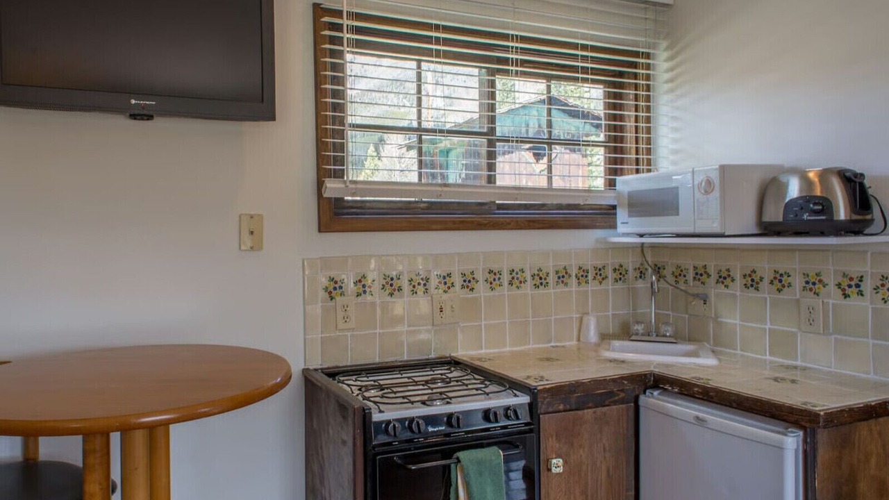 Photo of Kitchen in Twin Lakes