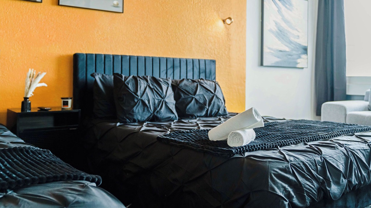 Photo of Bedroom in Galt Mile