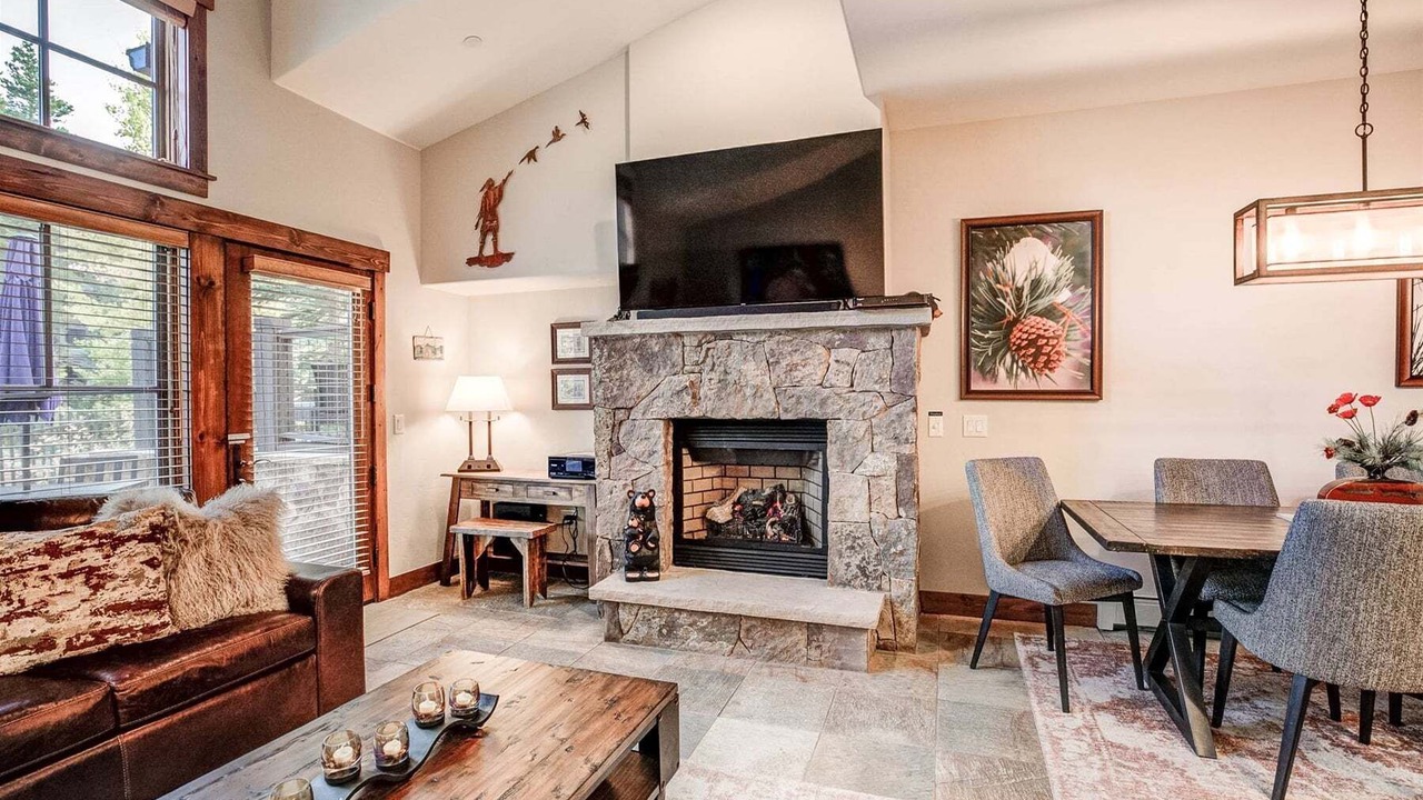 Photo of Livingroom in Breckenridge