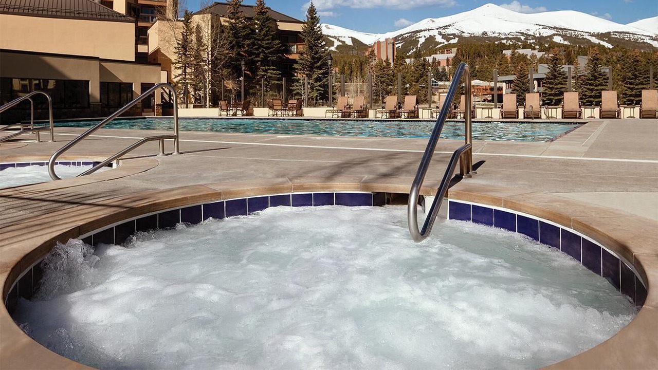 Photo of Outdoor in Peak 9