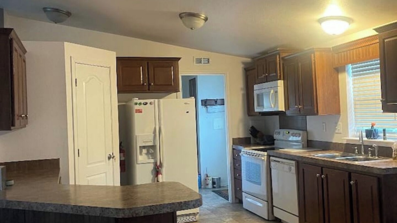 Photo of Kitchen in Green River