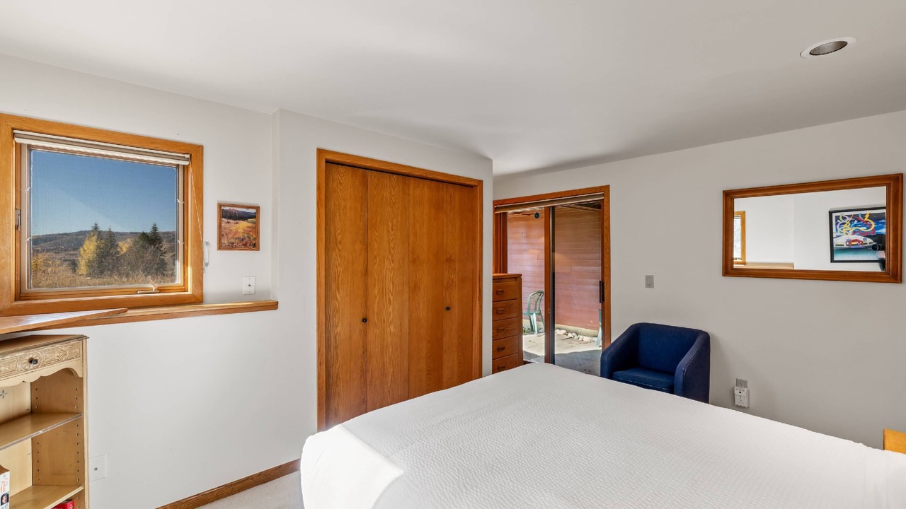 Photo of Bedroom in Fairway Meadows
