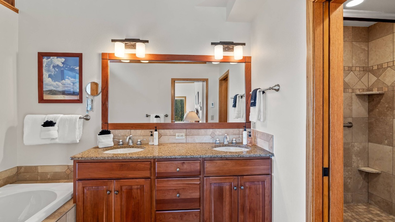 Photo of Bathroom in Fairway Meadows