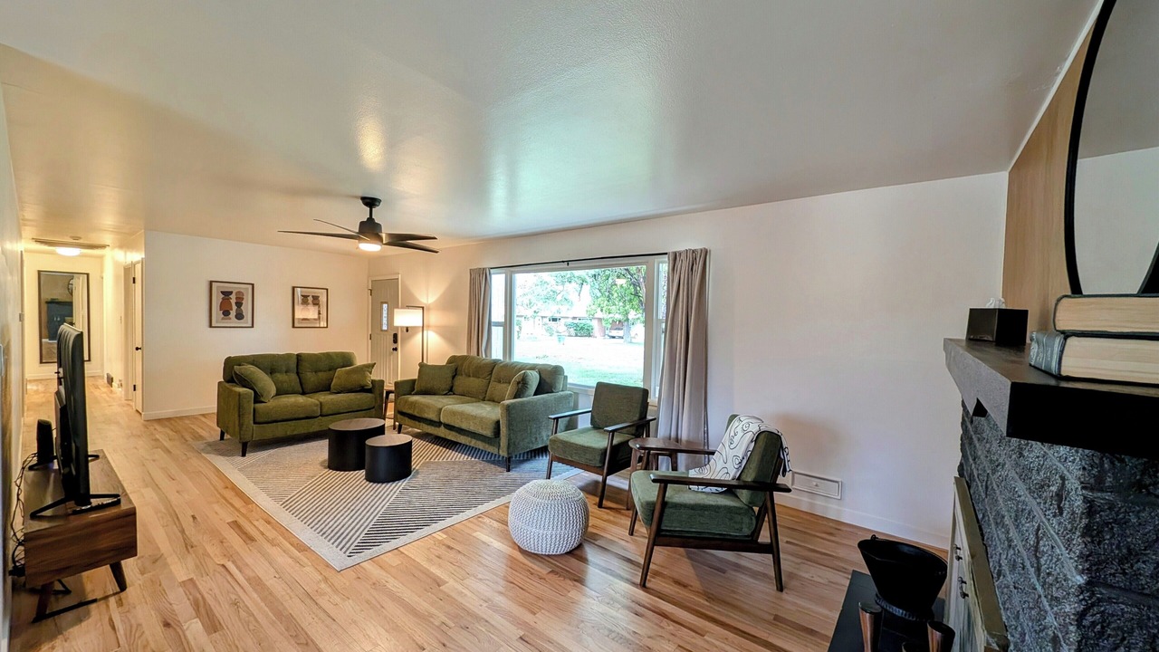 Photo of Livingroom in Grand Junction