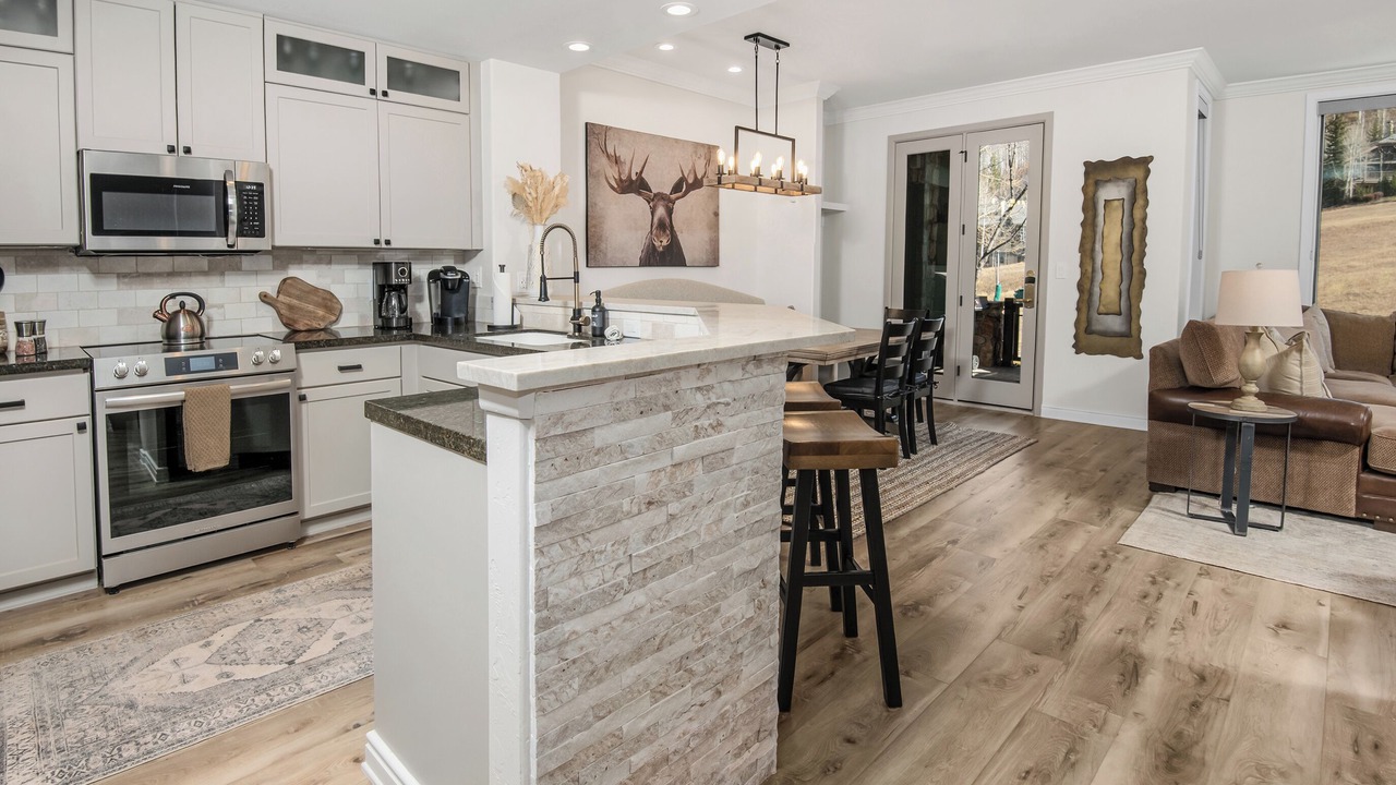 Photo of Kitchen in Highlands Townhomes