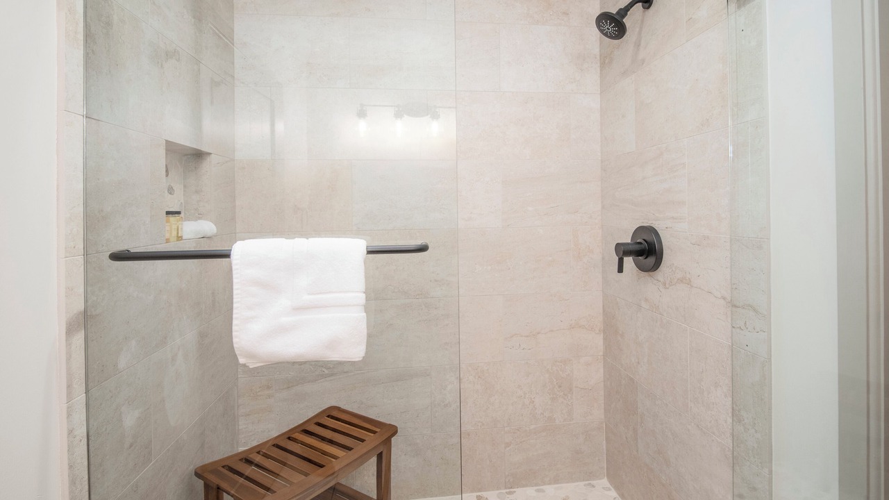 Photo of Bathroom in Highlands Townhomes