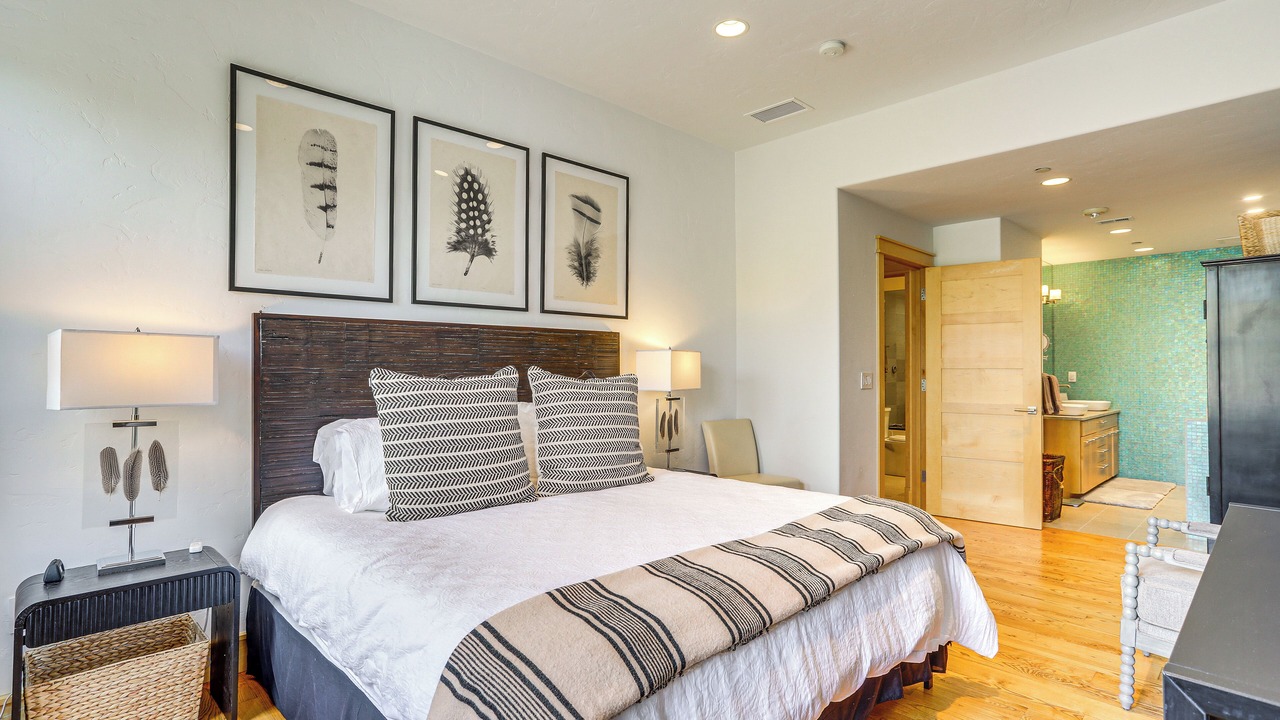 Photo of Bedroom in Eagle