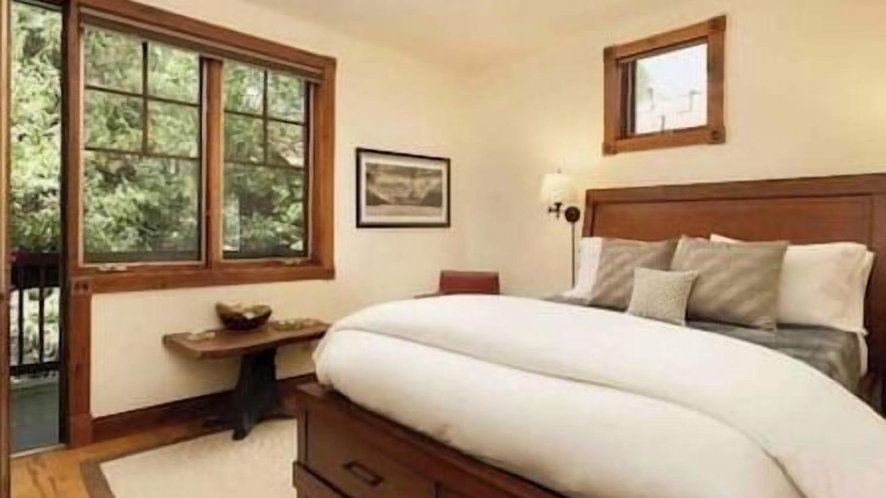 Photo of Bedroom in West End