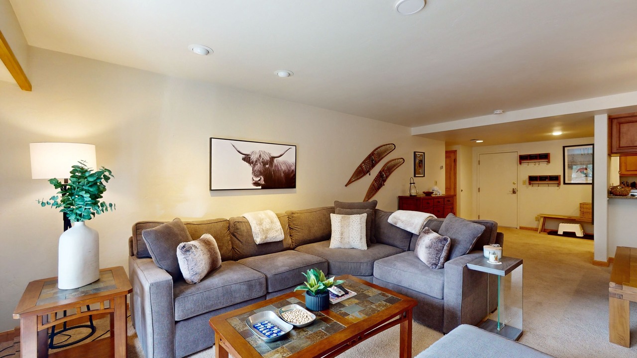 Photo of Livingroom in Vail
