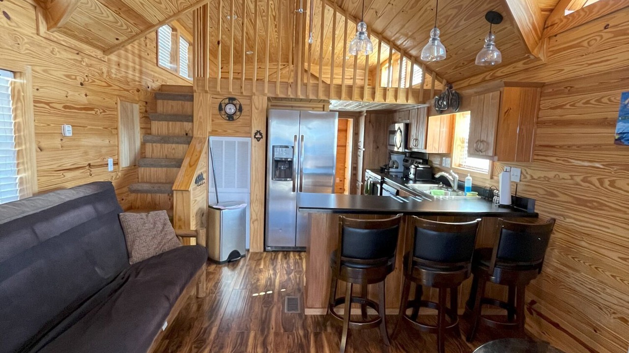Photo of Livingroom in Mammoth Creek