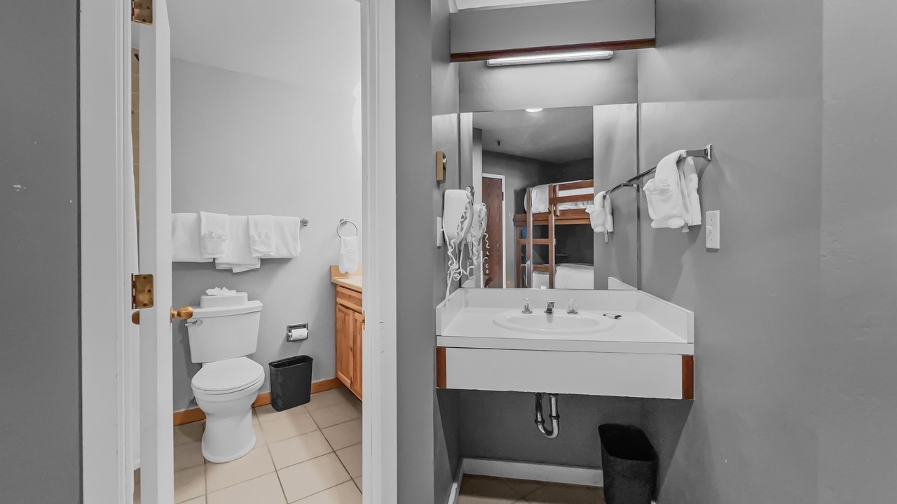 Photo of Bathroom in Copper Mountain Village