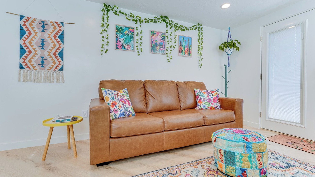 Photo of Livingroom in Hurricane