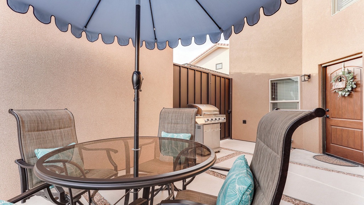 Photo of Outdoor in Hurricane