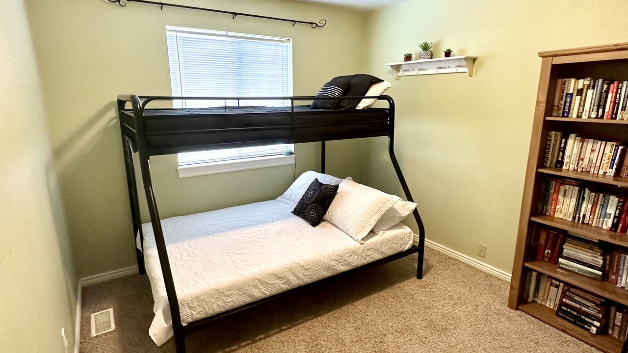 Photo of Bedroom in Payson