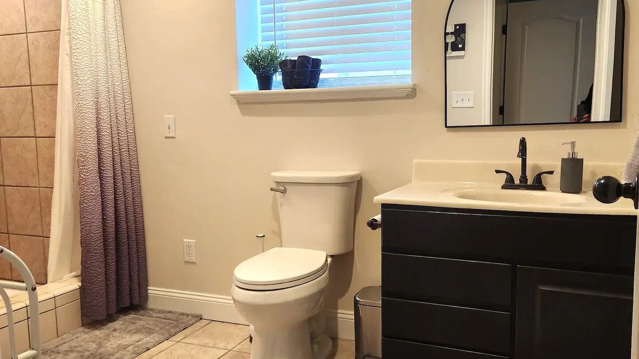 Photo of Bathroom in Springville